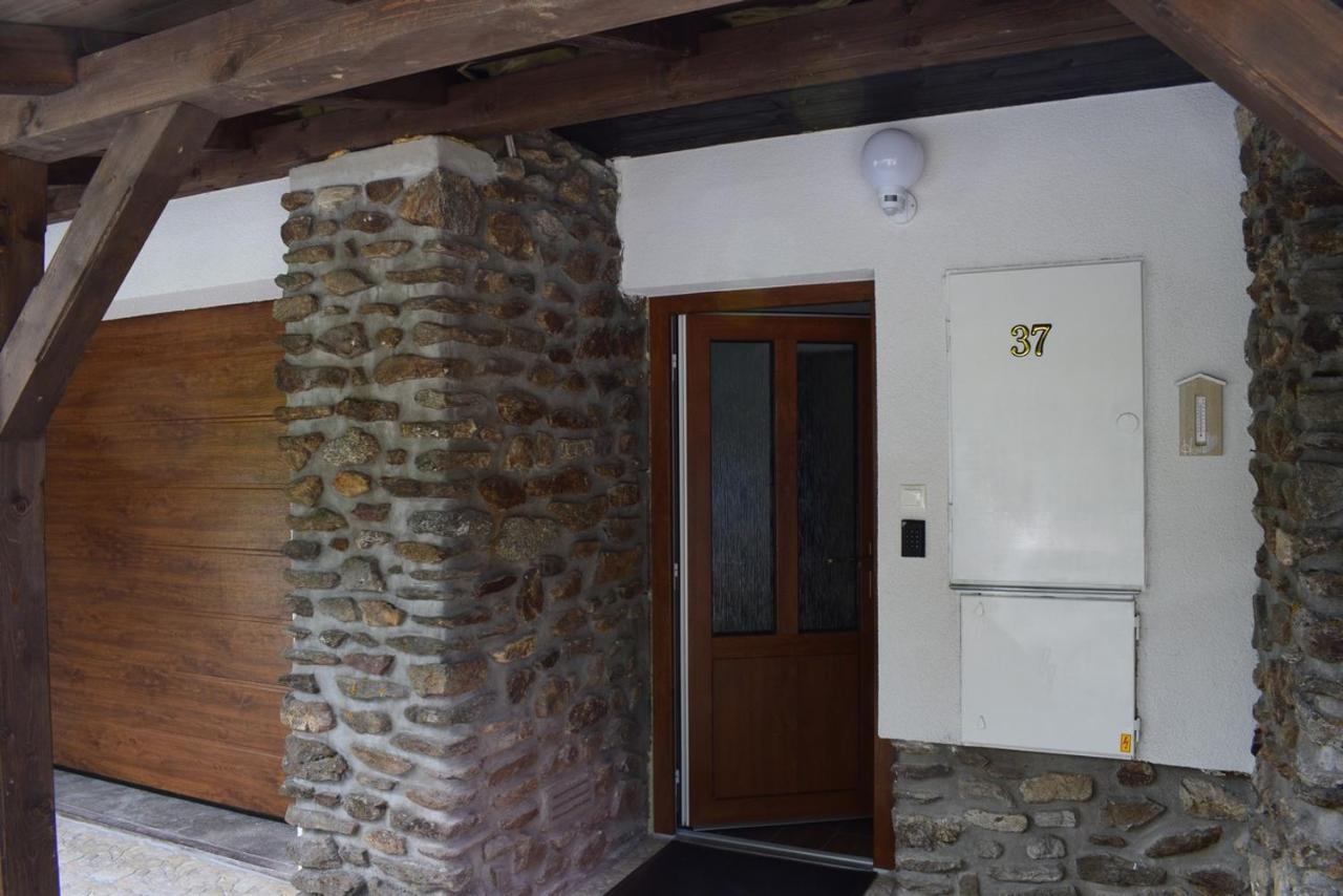 Apartmany Kubova Hut Exterior photo